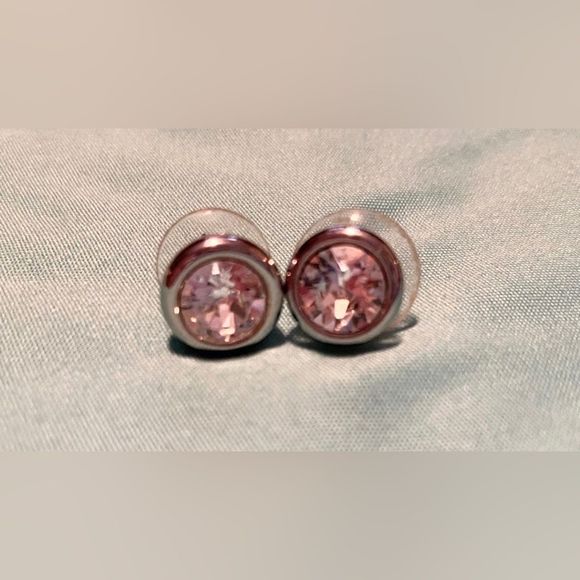 White House Black Market Jewelry - White House Black Market Swarovski silver stud